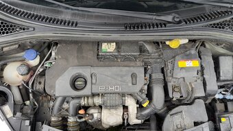 Prodám Citroen C3, 1.6 hdi r.v. 2012, v dobrém stavu. - 14