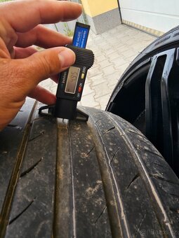 5x112 r20 Motec - 14
