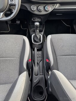 Toyota Yaris Y20 - 14