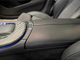Mercedes-Benz Třídy E 2,0 E300 DE EQ POWER 225 KW AM - 14