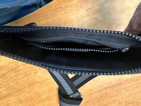 Gucci 449185_G1XHN panská taška - 14