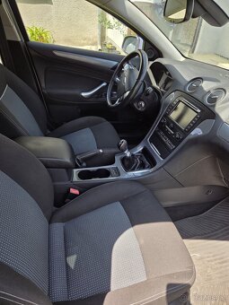 Ford Mondeo 1.6 nafta r.v.2012 - 14
