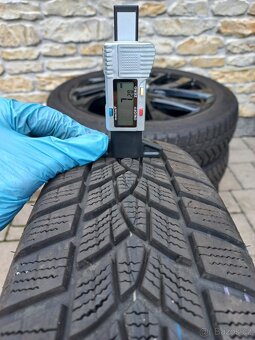 BMW i3 i3S zimní 19 Styling 428 Goodyear 155 70 DOT23 7mm - 14