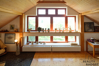 Atypický rodinný dům 5+kk, pozemek 2.564 m2, Náklo - Lhota n - 14