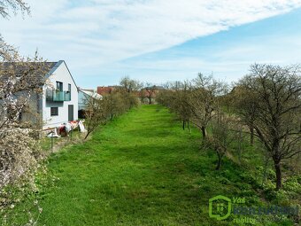 Prodej stavebního pozemku 1263 m2 v obci Svatoslav u Tišnova - 14
