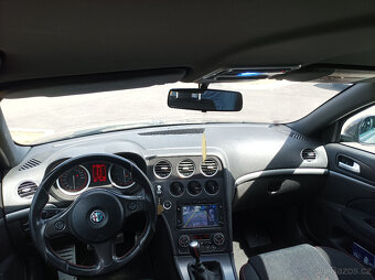 Alfa Romeo 159 2.0 JTDm - 14