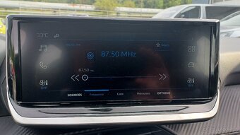 Peugeot 208 STYLE 1,2 Pure Tech 100k MAN6 - 14