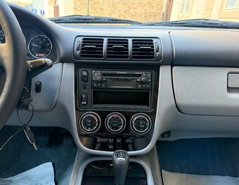 Mercedes Benz ML 270CDi Special Edition 1.Maj Serviska - 14