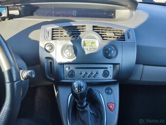 Renault Megane Scenic 2.0DCi 150koní xenony - 14