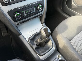 ŠKODA OCTAVIA 1.2 TSI BEST OF //2013 KLIMA TEMPOMAT SERVISKA - 14