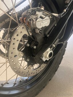 KTM 890 RALLY - 14