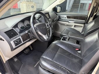 Chrysler Grand Voyager, 2.8CRD, 120kw Původ ČR - 14
