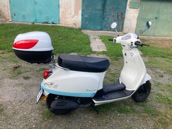 Riya - Capirelli Roma 125 -  nízký nájezd - 14