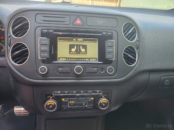 VW GOLF PLUS 2.0 TDI DSG STYLE + ZIMNÍ KOLA - 14