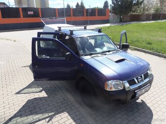 Nissan Navara 2.5 TD 4x4 redukce tažné 3T - 14