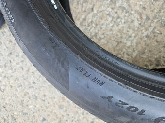 245/45R19 98Y RFT Dunlop - 14