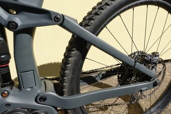 Trek rail 9.7.NX (karbon), vel. L, jako nové, bez investic - 14