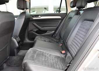 Volkswagen Passat 2,0TDi DSG ELEGANCE ČR - 14