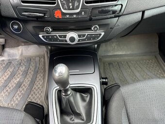 Renault Laguna 1.5 DCI - 14