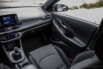 Hyundai i30 CW 1.5i CVVT / AJ NA SPLÁTKY / PROTIÚČET / - 14