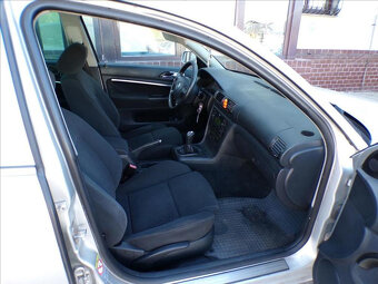 Škoda Superb 2,0 TDI DIGI.KLIMA - 14