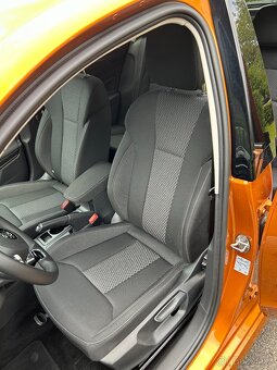 Škoda Fabia IV 1.0 TSI Style, 2022 – oranžová metalíza - 14