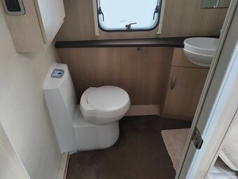 SWIFT STERLING ECCLES 90 CORAL,2010, VELKÁ KOUPELNA A POSTEL - 14