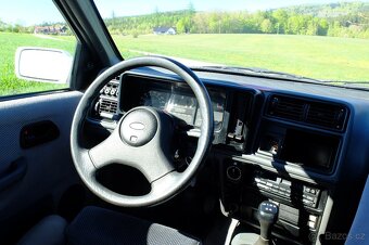 Prodám Ford Sierra 2.0i GL - 14