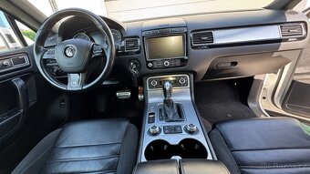Volkswagen Touareg R-Line, V6 TDI193 kW 8TT 4x4, Panorama - 14
