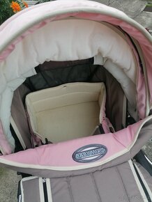 Kočárek pro holčičku - 14