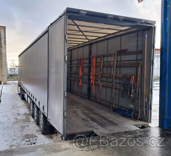 Areál, haly, sklady, výroba, garáže a zázemí. - 14