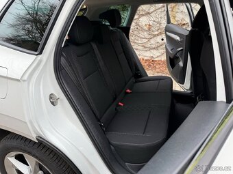 Karoq 1.6 TDI Style NAVIGACE - 14