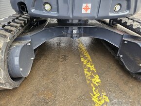 RYPADLO BAGR PÁSOVÝ 4000KG SUNWARD KUBOTA - 14