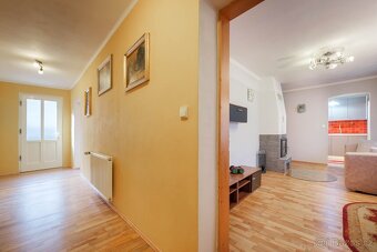 Prodej rodinného domu 4+kk, 130 m² - Holubice, okres Vyškov - 14