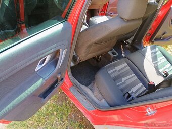 Škoda Fabia 1.4 63KW nová stk, rozvody - 14