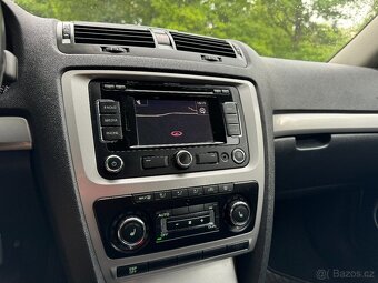 Škoda Octavia 1.9 TDI Navigace Tažné Bluetooth Senzory - 14