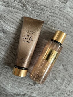 Tělové spreje a tělové krémy Victoria's Secret - 14