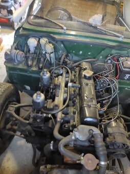 Triumph Spitfire  GT6 2.0 V6 - 14