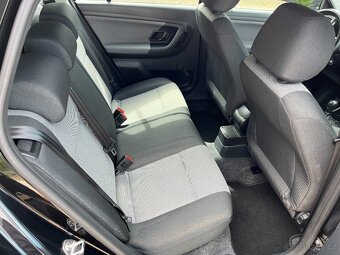 Škoda Fabia Combi 1.2 HTP 51KW, Parkovací kamera, Klima - 14