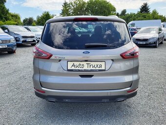 FORD S-MAX 2.0 TDCi 132kW VIGNALE 7-míst - 14