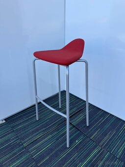 Nevyužité židle - 14