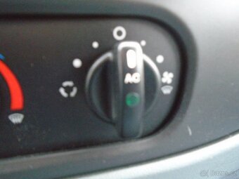 Ford Transit 2.2 TDCi 85Kw 9 míst , Klima L1H1 - 14