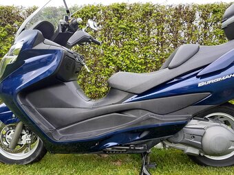 Suzuki Burgman 400i - 14