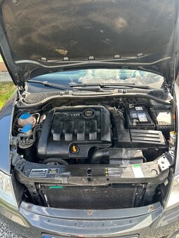 Škoda Octavia 2 1.9 tdi 77kw - 14