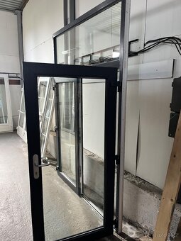 VCHODOVÉ PLASTOVÉ VELIKÉ DVOUKŘÍDLÉ DVEŘE 197x278-ANTRAZIT - 14