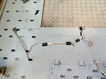 ŠKODA OCTAVIA 2. - 2.0TDi 125KW BMN - PŘÍSLUŠENSTVÍ MOTORU - 14