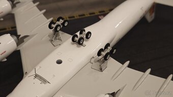 Airbus 346 Iberia celokov 1:200 Phoenix - 14