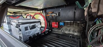 Toyota Hilux, 2,8 expediční úpravy Ojeté, 11/2022, 33 000 km - 14