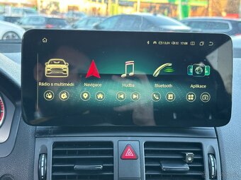 Mercedes-Benz C 220 2009 - 14