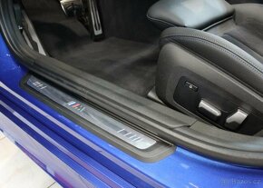 BMW Řada 3 330e xDrive M-Sport AdLED/HarK hybridní automat - 14